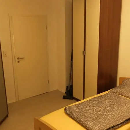 公寓 Zentral Im Eg Mit Parkplatz, Badewanne Max. 4 Personen 莱茵河畔路德维希港